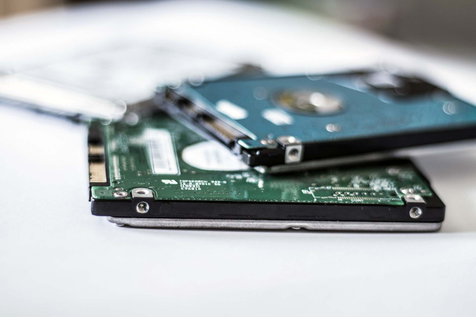 Disque dur SATA : Qu'est ce que c'est et comment ça fonctionne